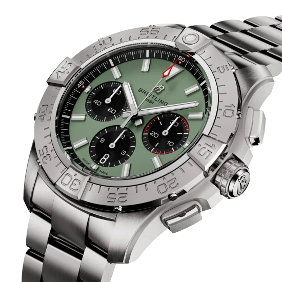 ab0147101l1a1-three-quarter_c4c9f86a_thumbnail_2048 Breitling AVENGER B01 CHRONOGRAPH 44